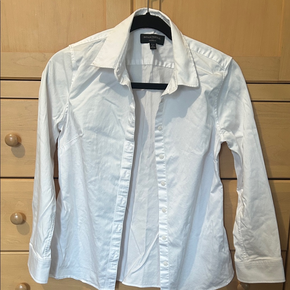Banana Republic Crisp White Dress Shirt